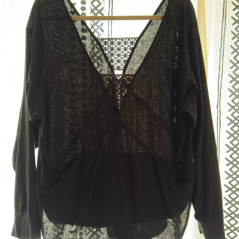 Black BOHO Free People tunic—with lace insets and pockets!! (M)
